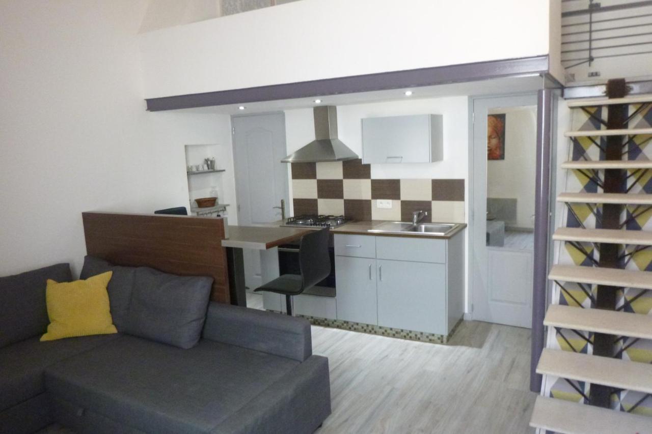 Apartament Studio Lourmarin Centre Zewnętrze zdjęcie
